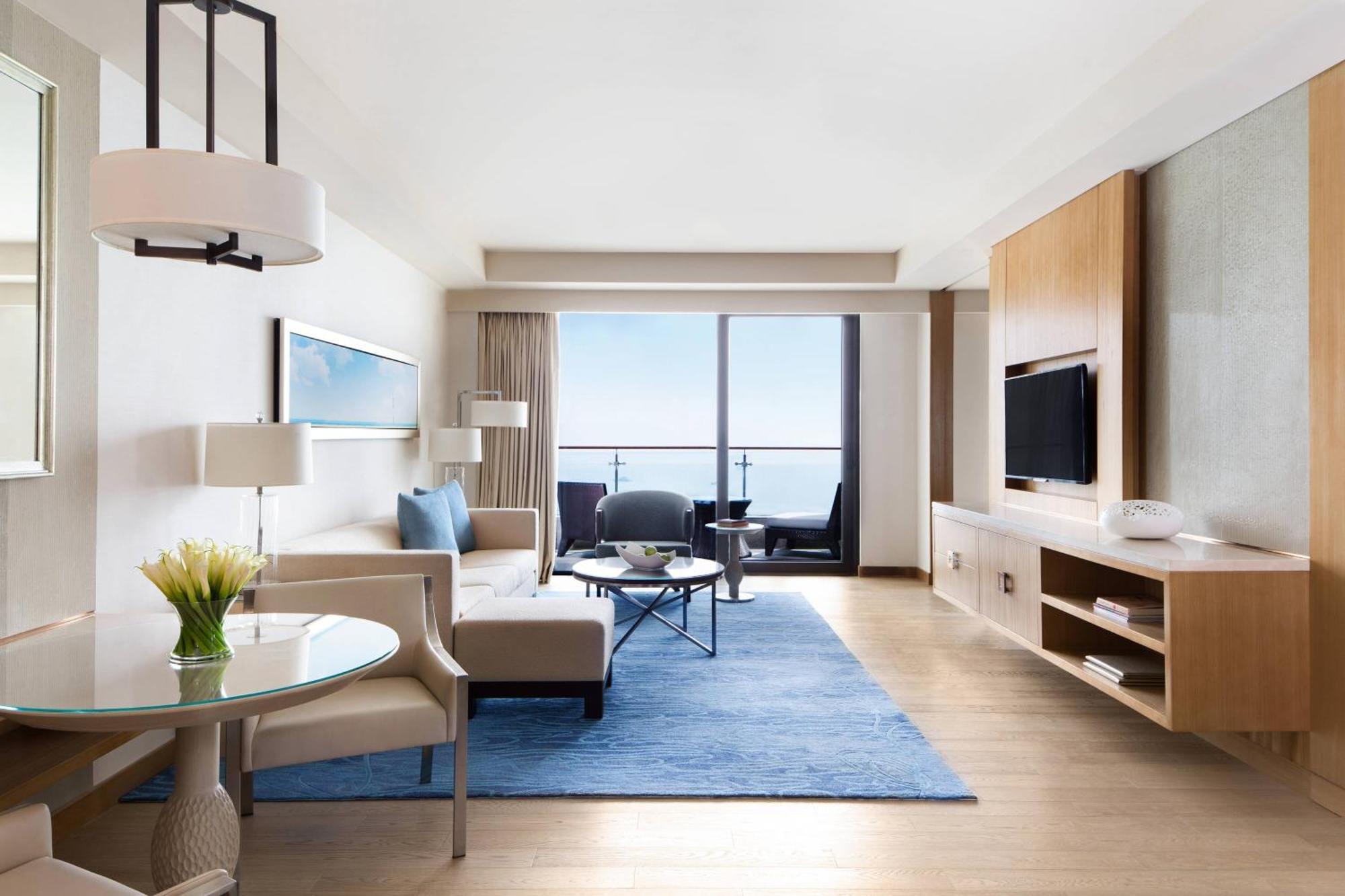 โรงแรมเจดับบลิว แมริออท ต้าตงไห่เบย์ โรงแรม 5*