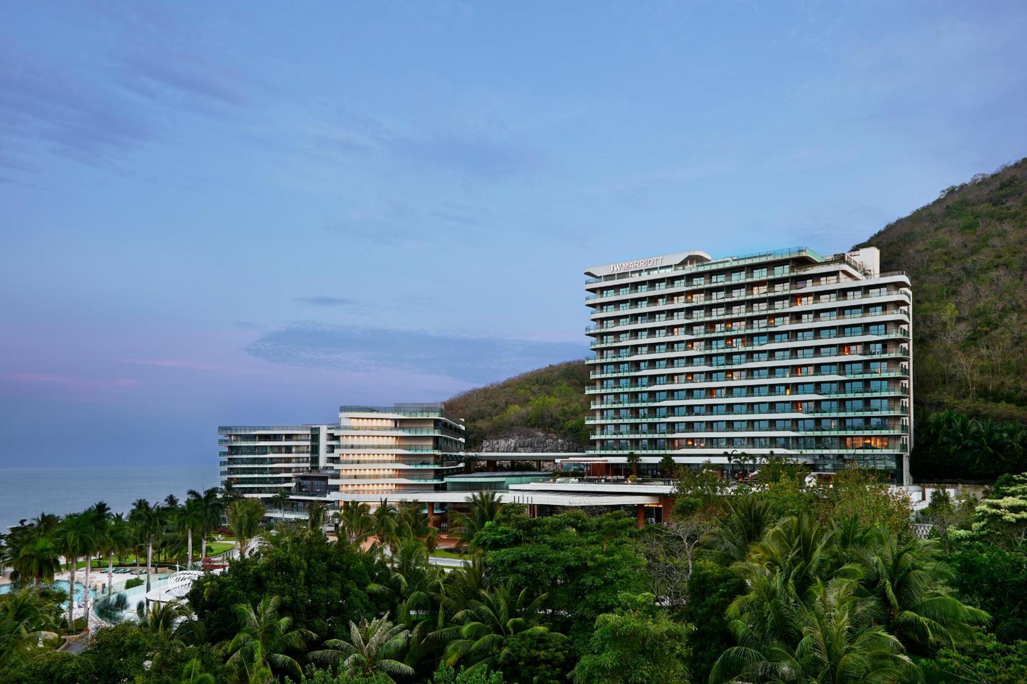 Hotel Jw Marriott Dadonghai Bay 5*